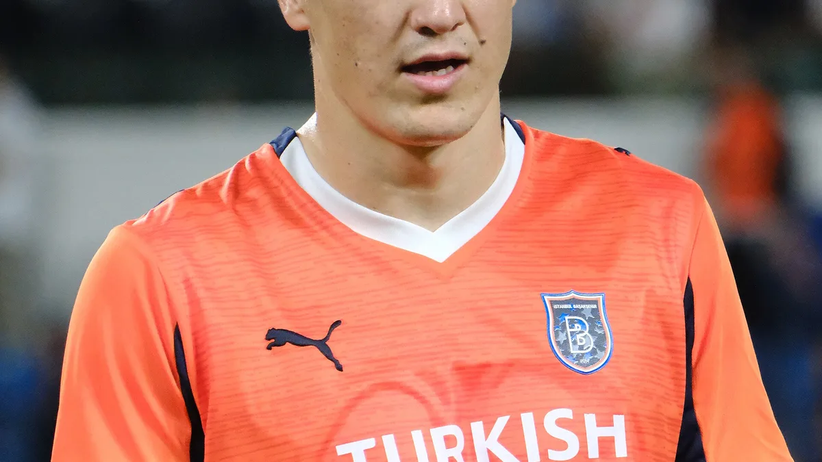 Eldor Shomurodov